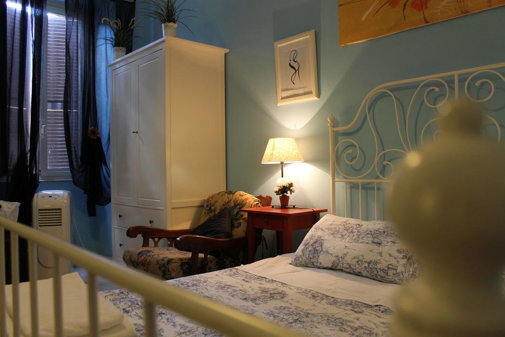 Acomodação com café da manhã  Rossana Holidays Roma